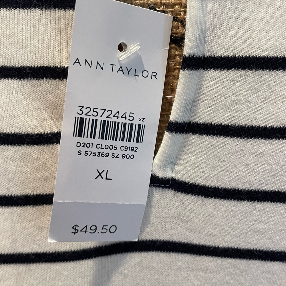 Ann Taylor Ruffle Top - Picture 8 of 9